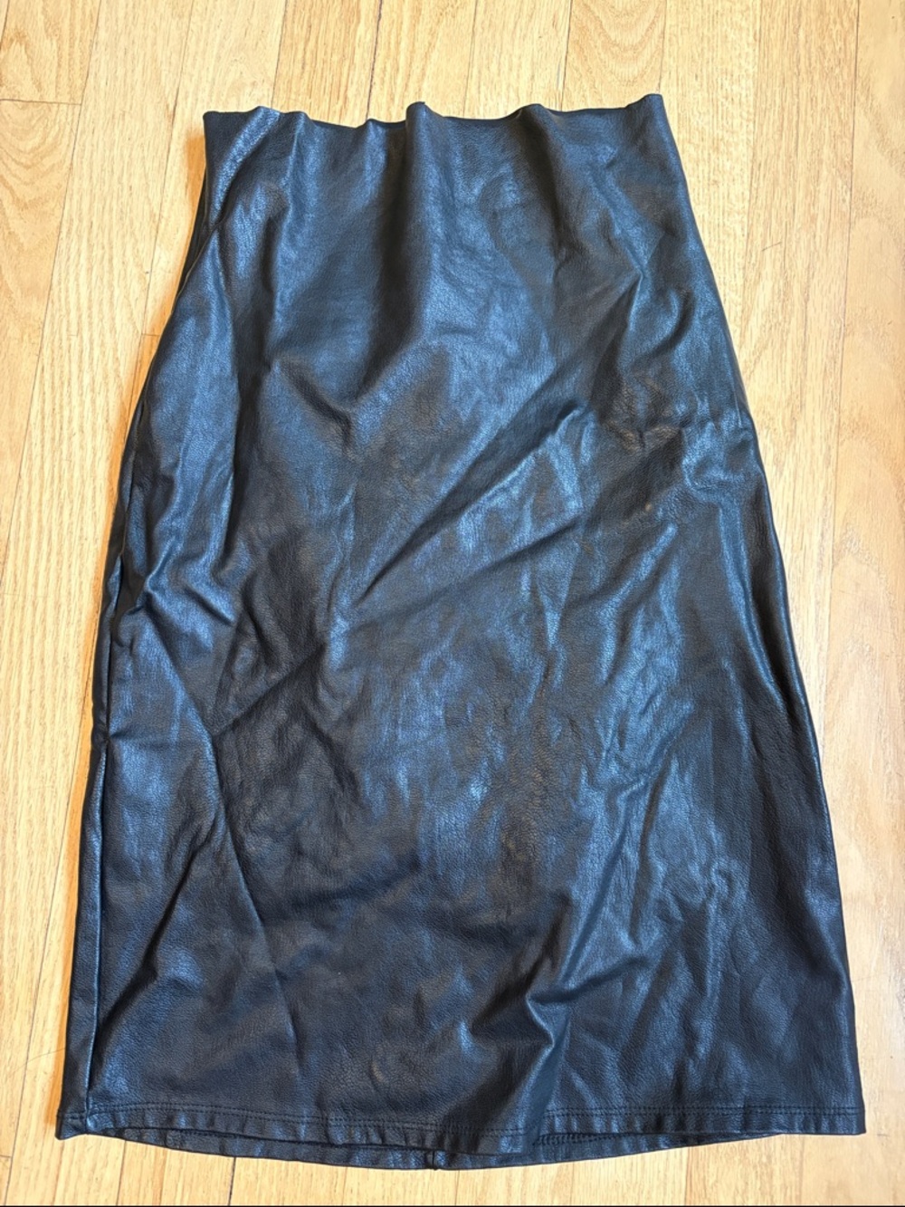Commando size medium faux leather midi skirt